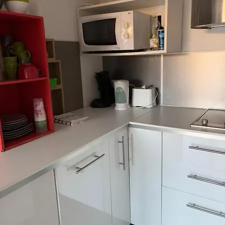 Ferienhaus La Maisonnette D'aurelie Et Marlene Gruissan